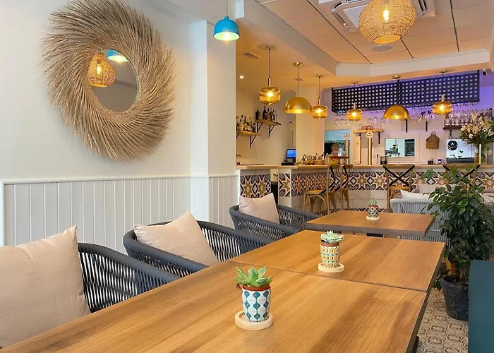 Sol Y Mar Playa, Cala Merced